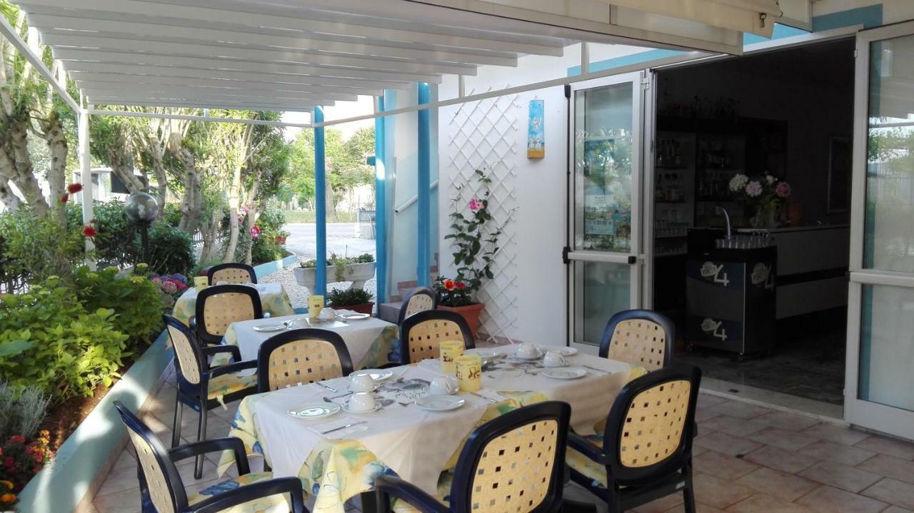 Albergo Elena Garni Caorle Exterior photo
